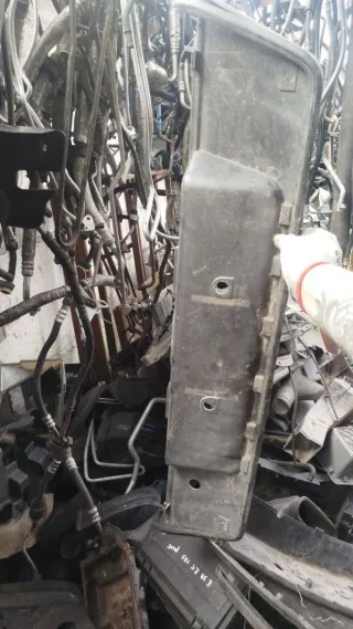 8150379 Бленда под номер BMW 7 E38 Арт 95818231