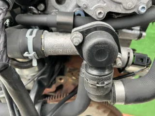 038121133A Корпус термостата Volkswagen Passat B5 Арт 95818321, вид 1