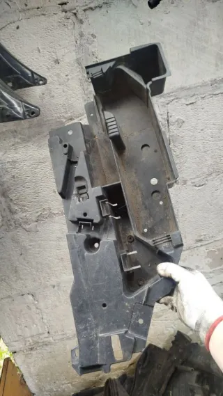 8232581 Пластик багажника BMW 3 E46 Арт 95818528, вид 1