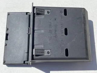 8D0941561 Бардачок Audi A4 B5 Арт 95818794, вид 3