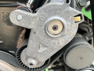 038903315C Натяжитель ремня генератора Volkswagen Golf 4 Арт 95818993, вид 2