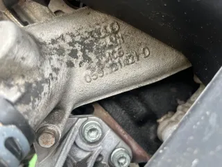 059121121D Корпус термостата Audi A6 C5 (S6,RS6) Арт 95819336, вид 2
