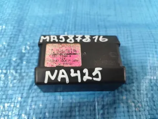 MR587816 блок реле MITSUBISHI GRANDIS NA4W Mitsubishi Grandis Арт 1134064, вид 1