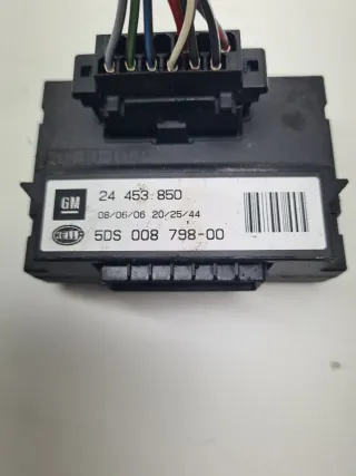 24453850,5DS008798 Блок согласования фаркопа Opel Astra H Арт 17980, вид 4