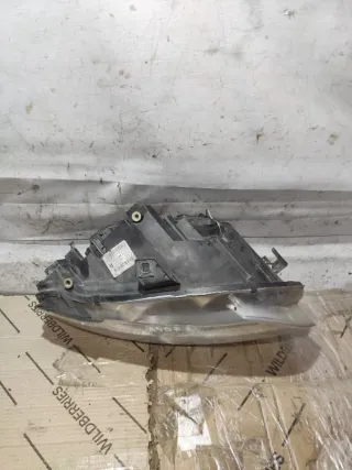  Фара передняя правая Audi A4 B7 Арт 95851749, вид 4