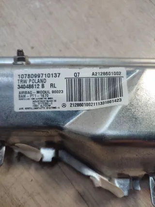 A2128601002 Подушка безопасности коленная Mercedes CLS C218 Арт 95863517, вид 3