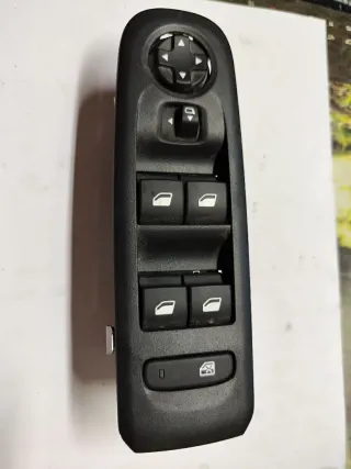  Кнопка стеклоподъемника Citroen Berlingo 3 Арт 95863559, вид 1