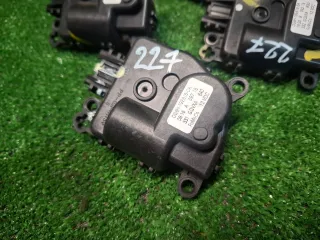 DG9H19E616CA,DG9H19E616AA,DG9H19E616BA Моторчик заслонки печки Ford Fusion 2 Арт 95864341, вид 5