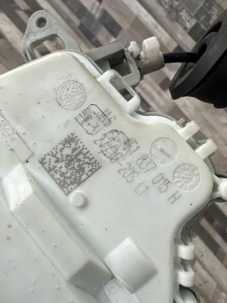 4F1837015H Замок двери передней левой Audi A6 C6 (S6,RS6) Арт 95881458, вид 2