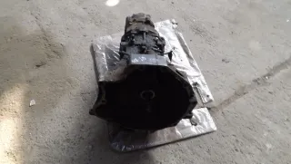 AAZ01035 КПП (Коробка передач механическая) Audi 100 C3 Арт 118-29, вид 3