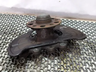 A2044202644 Кулак поворотный передний правый Mercedes C W204 Арт 8-149, вид 2