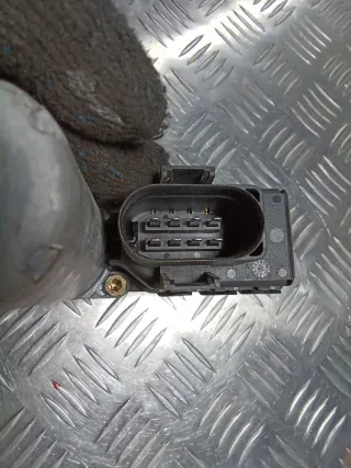 0130821774 Моторчик стеклоподъемника передний правый Audi A6 C5 (S6,RS6) Арт 95885198, вид 6