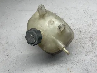  Расширительный бачок Rover 200 2 Арт 95889223