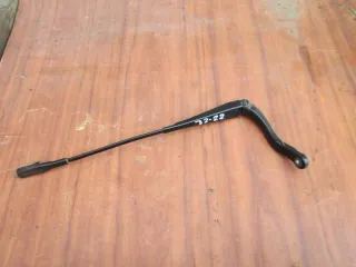  Щеткодержатель (поводок стеклоочистителя, дворник) Opel Corsa D Арт 32-22, вид 1