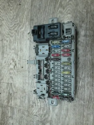  Блок предохранителей Rover 416 Арт 73-142, вид 1
