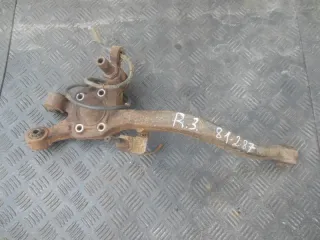  Кулак задний правый Mitsubishi Galant 8 Арт 81-287
