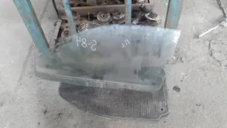  Стекло двери передней левой Mitsubishi Colt 5 Арт S-84, вид 1