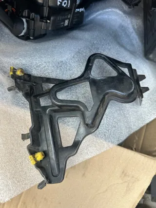 7046352 Кронштейн крепления крыла переднего правого BMW 7 F01/F02 Арт 96665966, вид 2