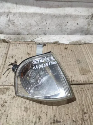  Поворотник правый Skoda Octavia A4 Арт 96666625, вид 1