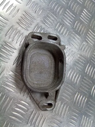 8D0199335Q Кронштейн двигателя Audi A4 B5 Арт 96666677, вид 6