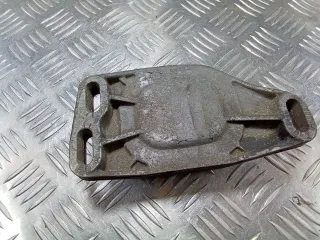 8D0199335Q Кронштейн двигателя Audi A4 B5 Арт 96666677, вид 4
