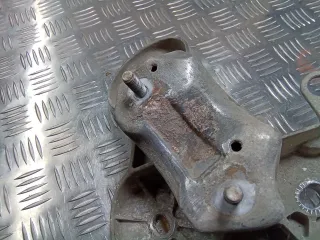 4F0199352M Кронштейн стабилизатора Audi A6 C6 (S6,RS6) Арт 96666689, вид 4