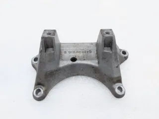 A2112420340, 2112420340 Кронштейн опоры АКПП Mercedes CLA c117 Арт ST262809