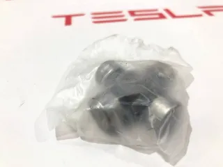 AST-1539 крестовина карданного вала Tesla model X Арт 99477653, вид 3