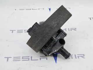1067473-00 Насос (помпа) охлаждающей жидкости (задний мотор) Tesla model S Арт 32832_1, вид 1