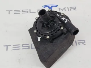 1067473-00 Насос (помпа) охлаждающей жидкости (задний мотор) Tesla model S Арт 32832_1, вид 3