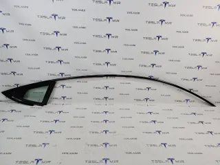 1873556-22,1600147-00 Молдинг (накладка кузовная) правый Tesla model S Арт 32827, вид 1