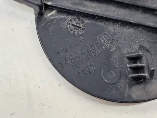 1494426-00 Заглушка (решетка) в бампер задний Tesla model Y Арт 32825, вид 4