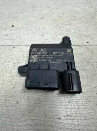 059907282 Реле накала свечей Audi Q7 4M Арт 42644, вид 1