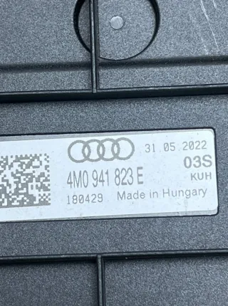 4M0941823E Блок предохранителей Audi RS Q8 Арт 42695, вид 5