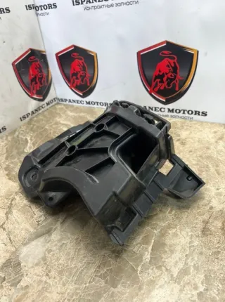4M8807393A Кронштейн крепления бампера заднего Audi RS Q8 Арт 42696, вид 3