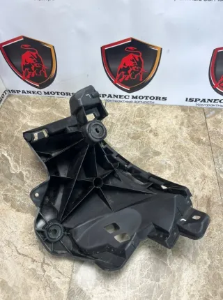 4M8807393A Кронштейн крепления бампера заднего Audi RS Q8 Арт 42696, вид 4