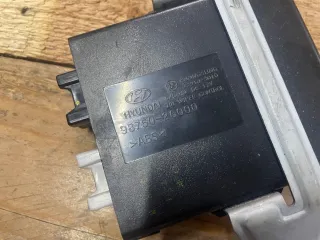 9875026000 Блок управления крышкой багажника Hyundai Santa FE 1 (SM) Арт 2961VD, вид 3