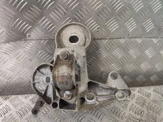 4F0199352M Кронштейн стабилизатора Audi A6 C5 (S6,RS6) Арт 96669478, вид 2