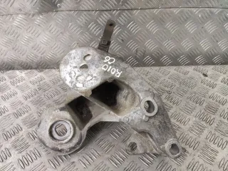 4F0199352M Кронштейн стабилизатора Audi A6 C5 (S6,RS6) Арт 96669478, вид 3