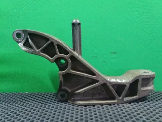 13125634 Кронштейн КПП Opel Astra H Арт 96669794, вид 1
