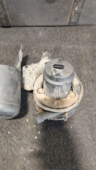  Адсорбер (фильтр угольный) Volkswagen Passat B5 Арт 96673844, вид 3
