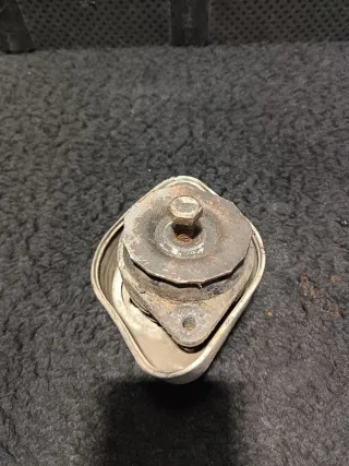  Подушка крепления кпп Volkswagen Passat B5 Арт 96674120, вид 3