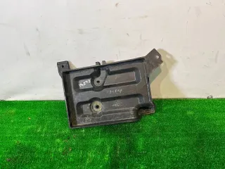 LC6256041 Полка аккумулятора Mazda MPV 2 Арт 170375, вид 1