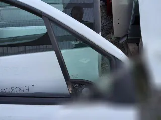  Стекло двери передней правой Peugeot Partner 2 restailing 2 Арт 29978196, вид 1