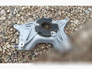 104437600 Опора амортизатора верхняя (чашка) Tesla model 3 Арт 74113735, вид 2