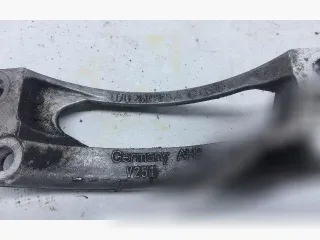 070260885A Кронштейн компрессора кондиционера Volkswagen Multivan T5 Арт 81162035, вид 5