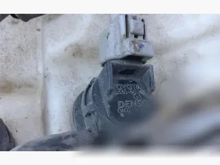 8533060180 Насос (моторчик) омывателя стекла заднего Toyota Prius 3 Арт 82012736, вид 1