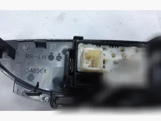  Кнопка стеклоподъемника заднего левого Toyota Prius 3 Арт 82644920, вид 3