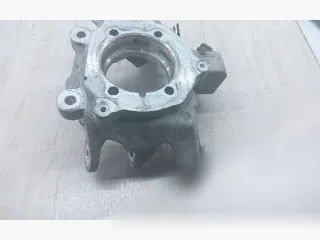 670108080 Кулак задний левый Maserati Levante Арт 87381926, вид 5