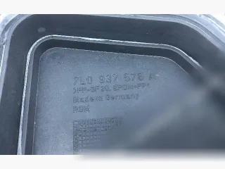 7L0937576A,7L0937576 Крышка блока предохранителей Audi Q7 4L Арт 87614140_2, вид 3